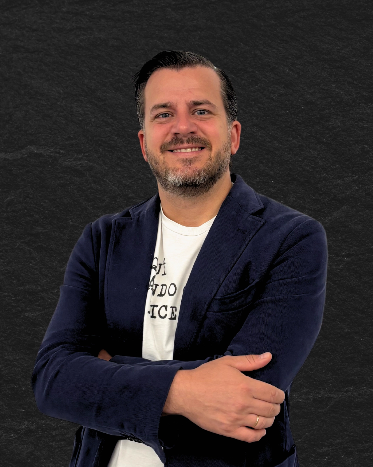 Juan Álvarez, fundador de LOORU